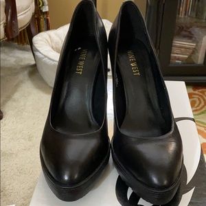 Nine West Pump